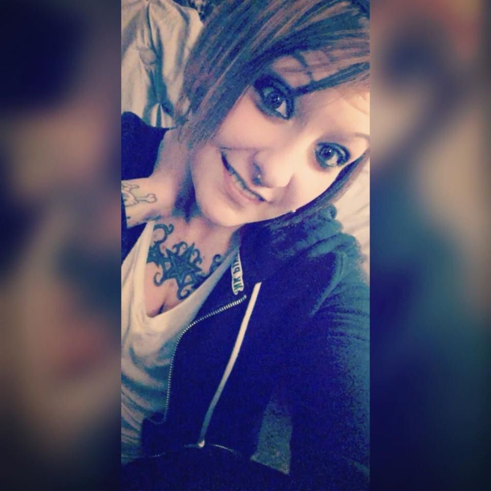 Meet your Posher, Brittney